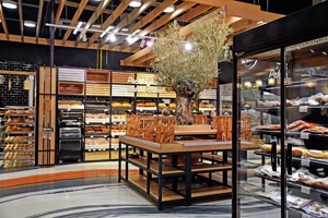 JIP potraviny odd pečiva s bedýnkami SKYWANDER